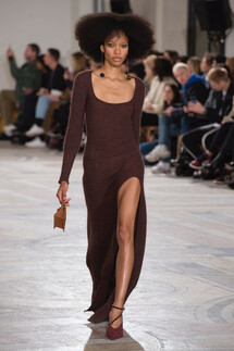 Jacquemus Fall 2018 Ready-to-Wear , Jacquemus осень зима 2018 , Fashion show , неделя моды в Париже , PFW , Mainstyles